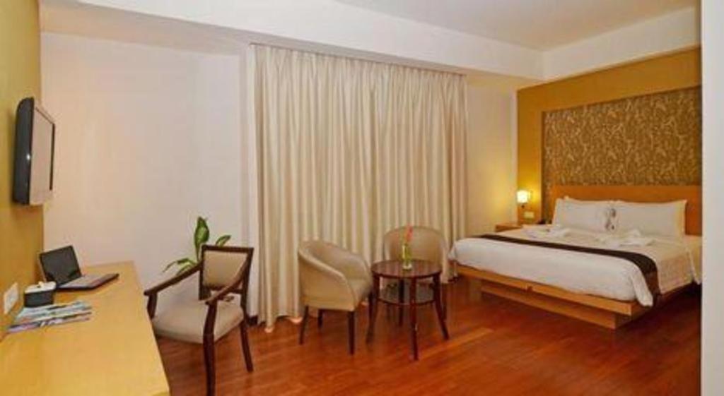 The Axana Hotel Padang  Eksteriør billede