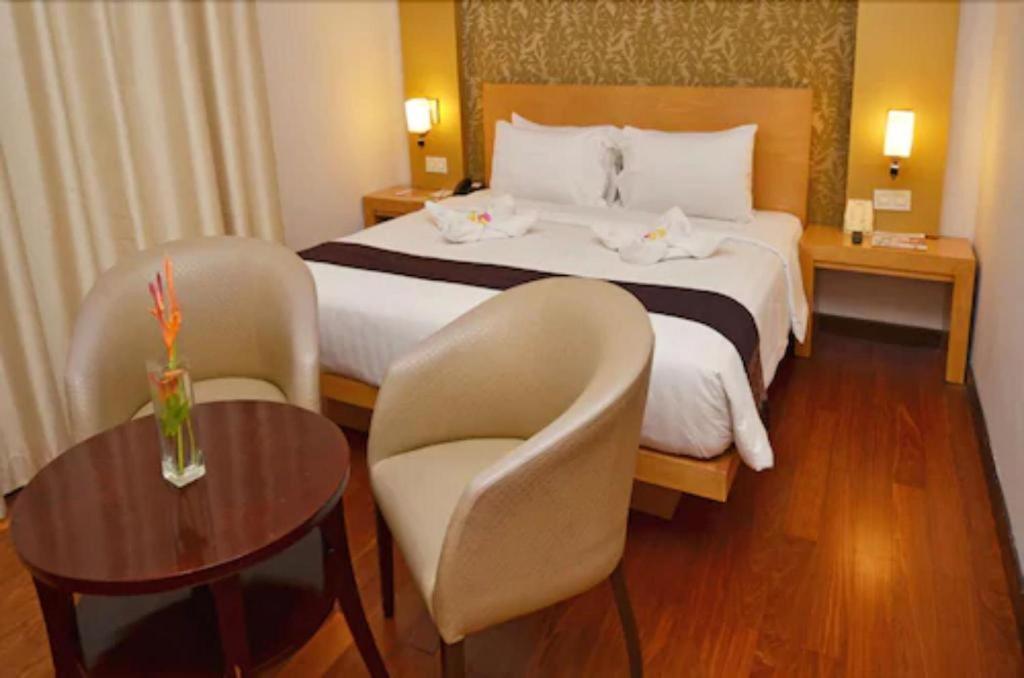 The Axana Hotel Padang  Eksteriør billede